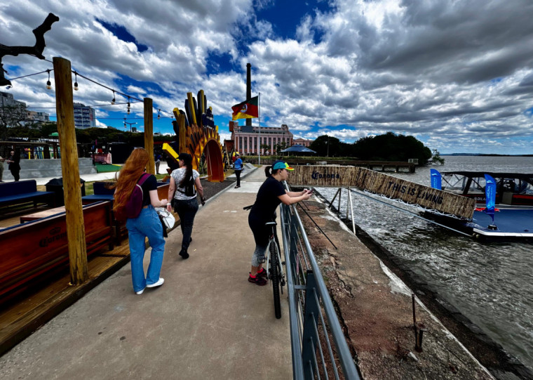 Área às margens do Guaíba foi recuperada e reabriu ao público em 12 de novembro