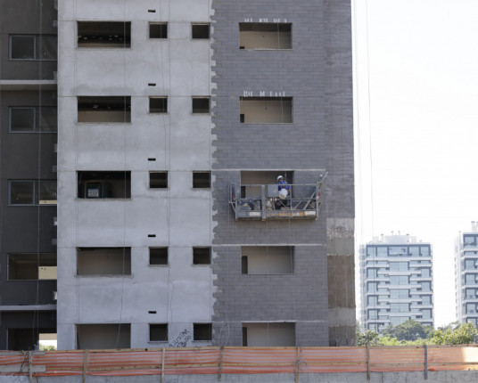 Porto Alegre tem menor estoque de imóveis novos em cinco anos, aponta pesquisa