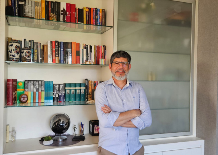 Painel e sessão de autógrafos acontecem neste feriado (15) no Centro Histórico