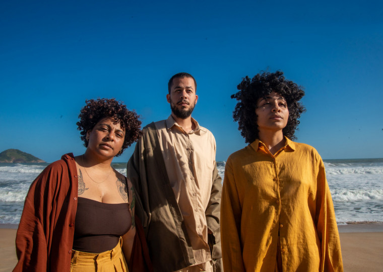 Trio paranaense se apresenta no Bar Opinião neste sábado (16)
