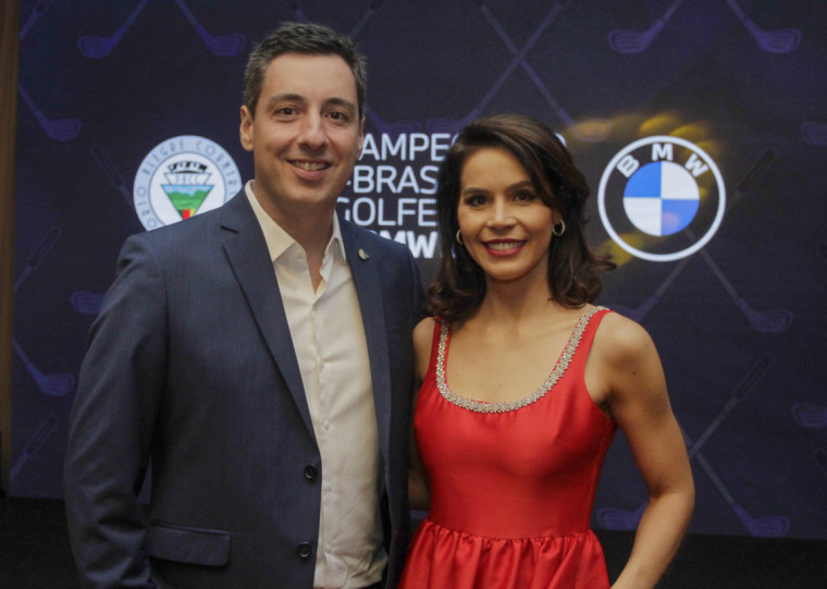 Vinícius de Sottomaior Biffignandi e Raquel Girardi Biffignandi