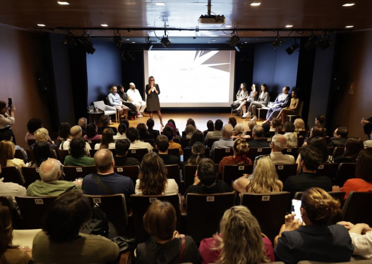 Em coletiva de imprensa realizada no Instituto Ling, foram apresentados os artistas e os locais da mostra