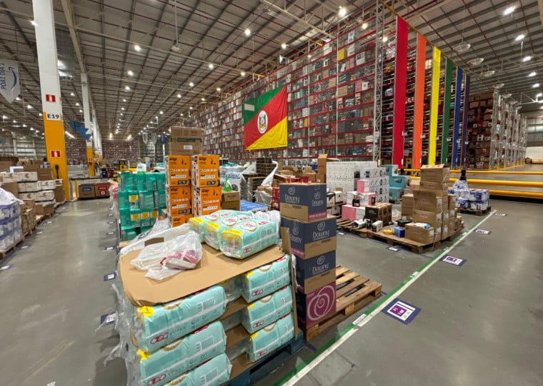 Fraldas estão entre os itens mais processados no CD de Nova Santa Rita para entrega no Estado