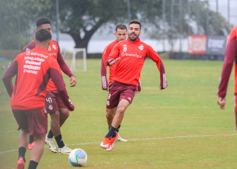 Diante da ausência de Thiago Maia, Bruno Henrique retornará ao time