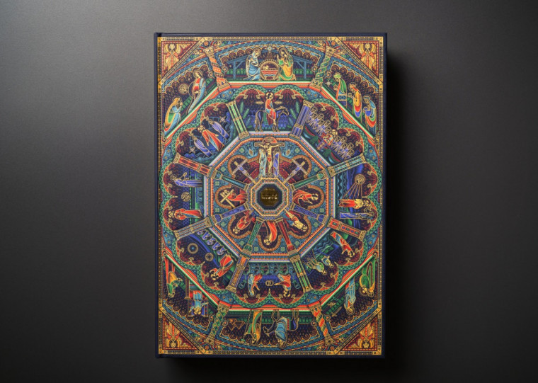 Vers&atilde;o in&eacute;dita da B&iacute;blia Sagrada levou tr&ecirc;s anos para ser conclu&iacute;da