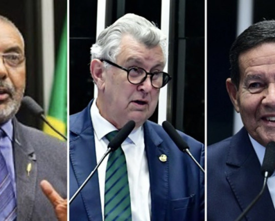 Senadores da bancada gaúcha votaram contra aumento do número de deputados