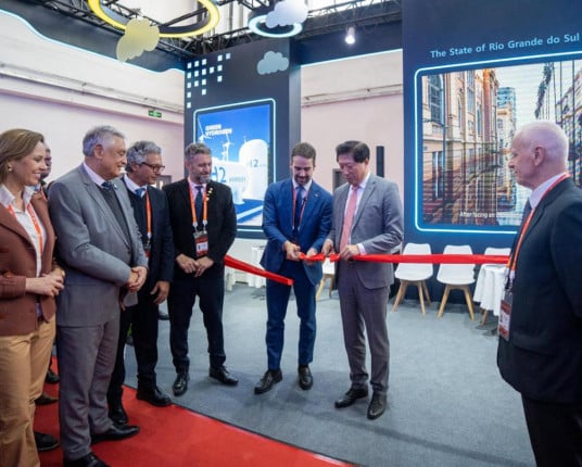 RS marca presença em feira internacional de cadeias de suprimentos na China