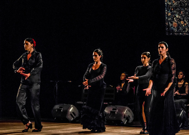 Sessões desta quinta (28) e de sexta-feira (29) integram as comemorações de 25 anos de atividades do grupo de flamenco fundado por Andrea del Puerto 