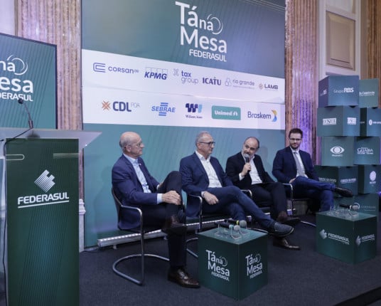 Proibição da escala 6x1 vai resultar no desaparecimento de pequenas e micro empresas, afirma CDL POA