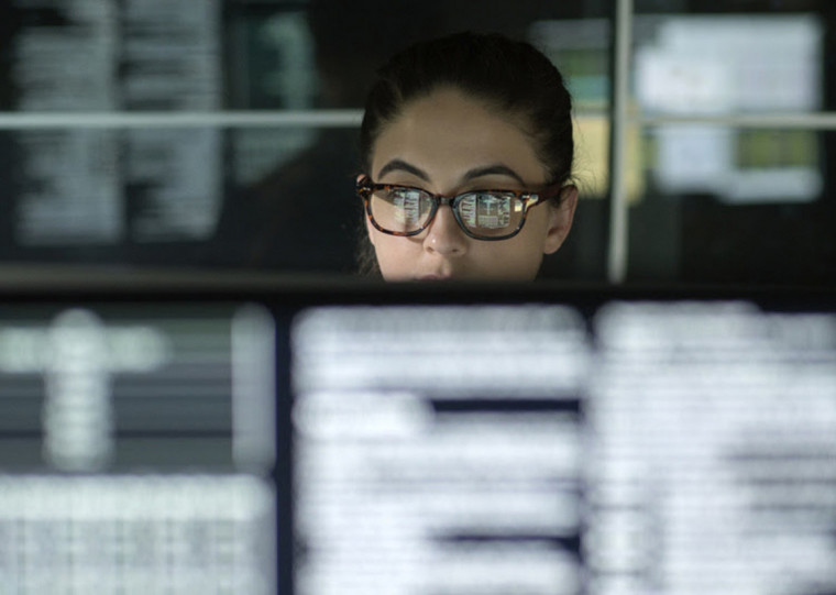 IA potencializa ameaças como violações de segurança e privacidade