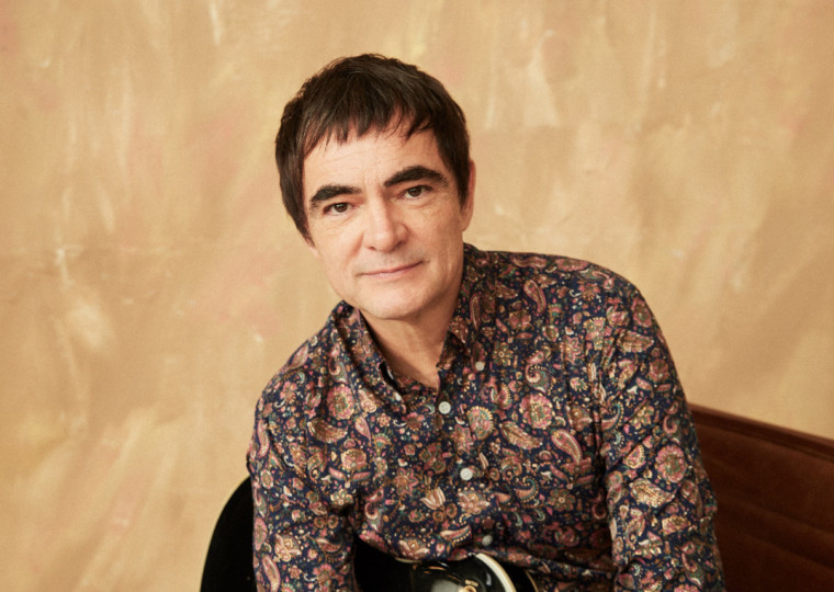 Samuel Rosa desembarca em Porto Alegre para realizar show de seu novo &aacute;lbum, 'Rosa', em meio a outras m&uacute;sicas que fizeram sucesso no decorrer de sua carreira 