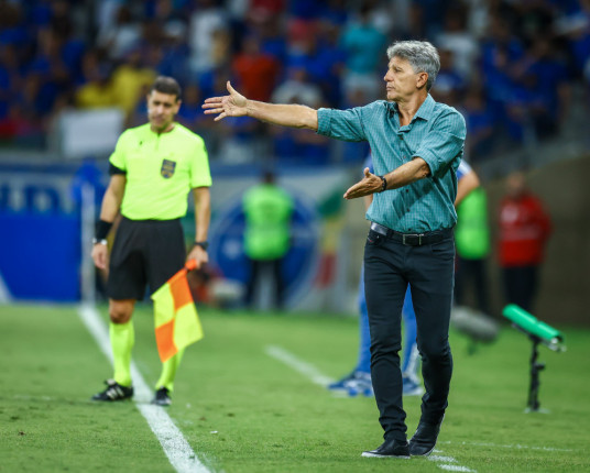 Renato Portaluppi se defende após entrevista em que ameaçou jornalistas