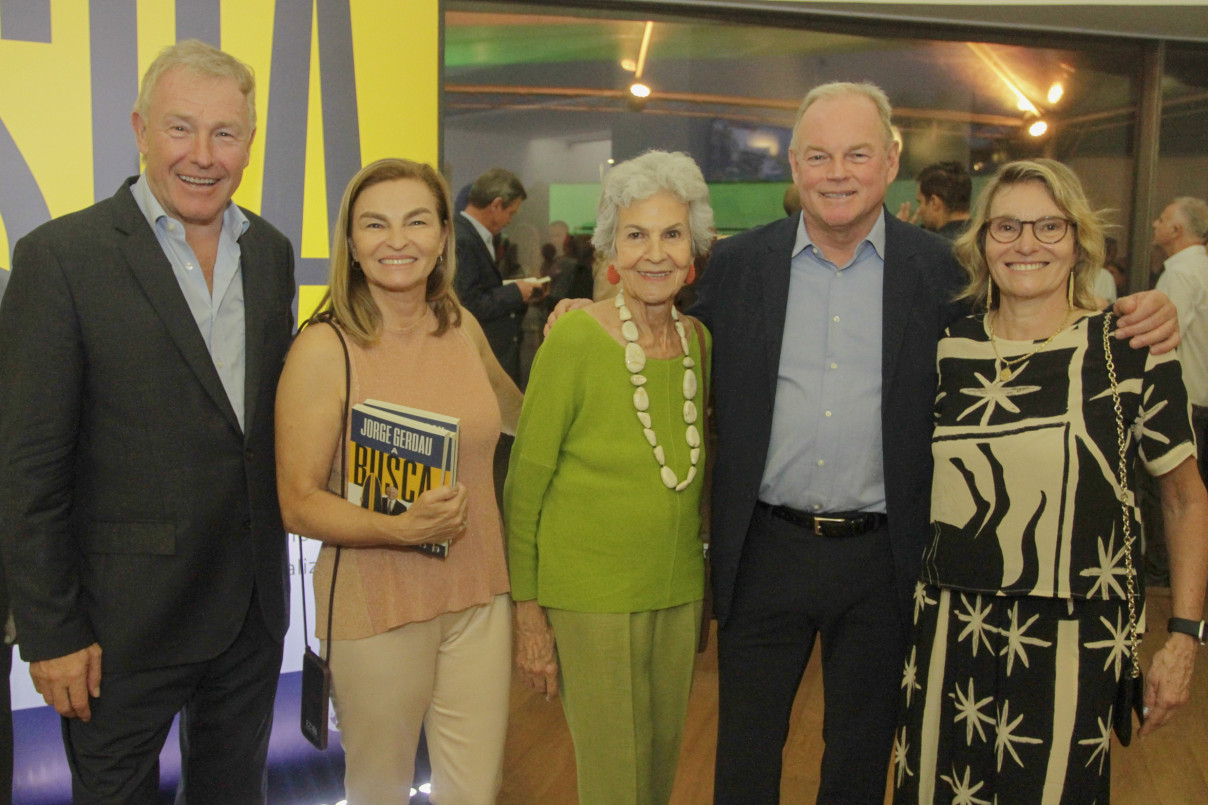 Caco, Bea, Erika Bier, Andr&eacute; e Martha Johannpeter | EVANDRO OLIVEIRA/JC