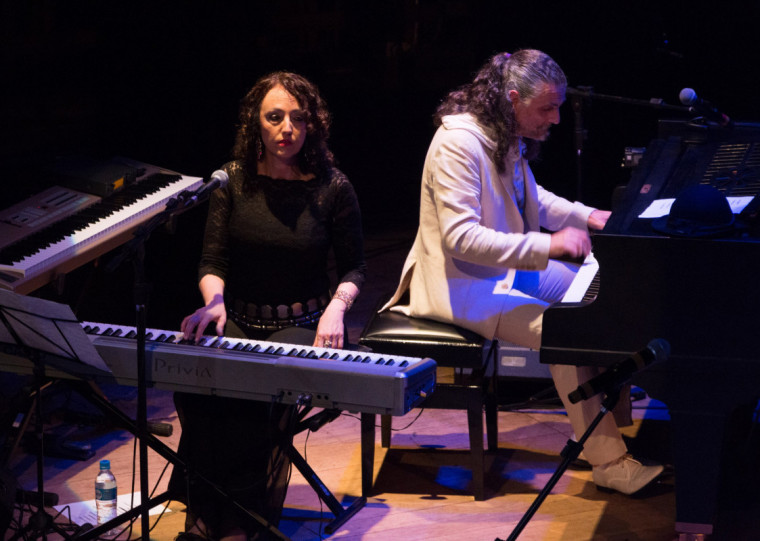 Artistas irão executar clássicos e composições próprias, após o lançamento das obras do Teatro Bancários RS — Sala Multicultural
