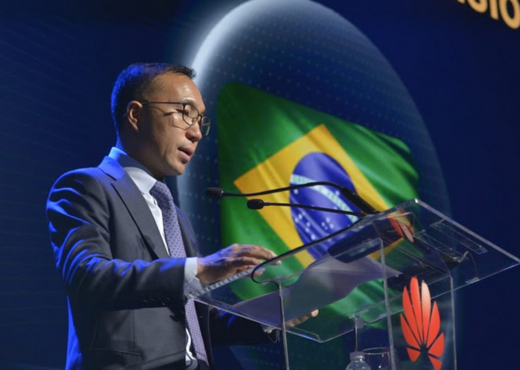 Gao Kexin, CEO da Huawei Brasil, apresentou o estudo no Huawei Cloud Summit