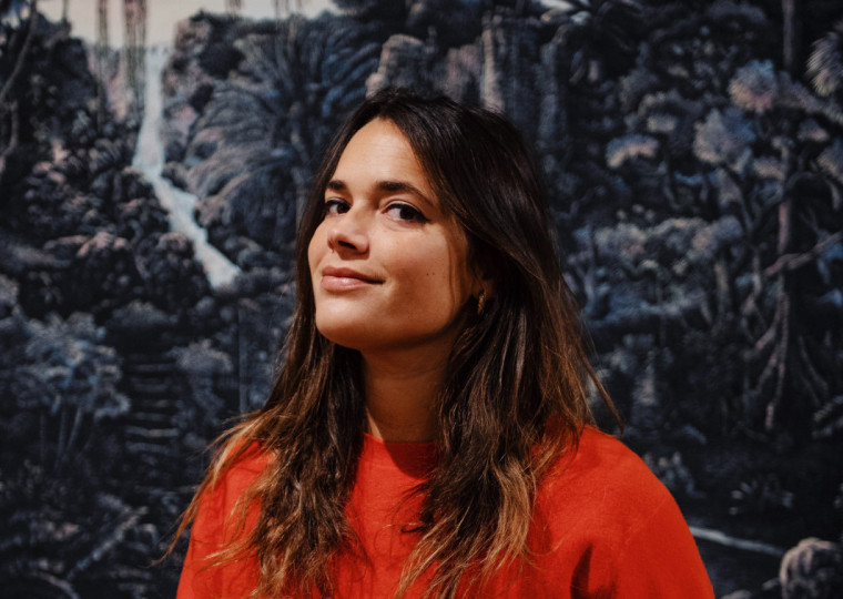 Manon Diemmer, que assina a exposição 'Imersão'