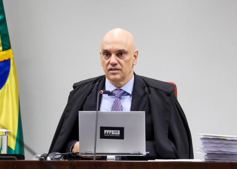 Ministro Alexandre de Moraes votou a favor da responsabilidade civil das plataformas