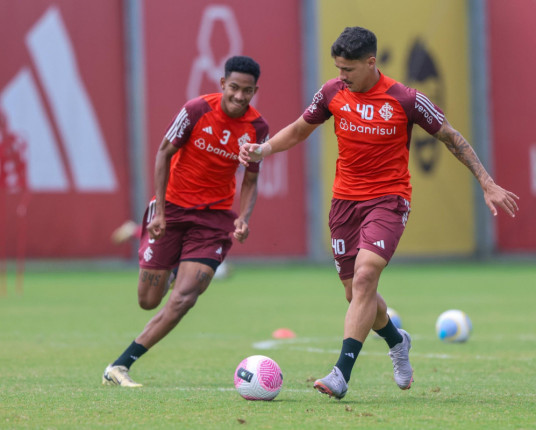 Inter recebe o Botafogo na despedida do Beira-Rio na temporada