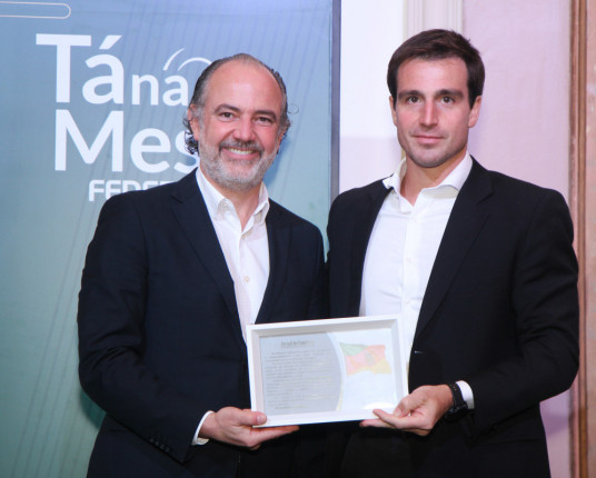 Federasul presta homenagem ao Jornal do Comércio