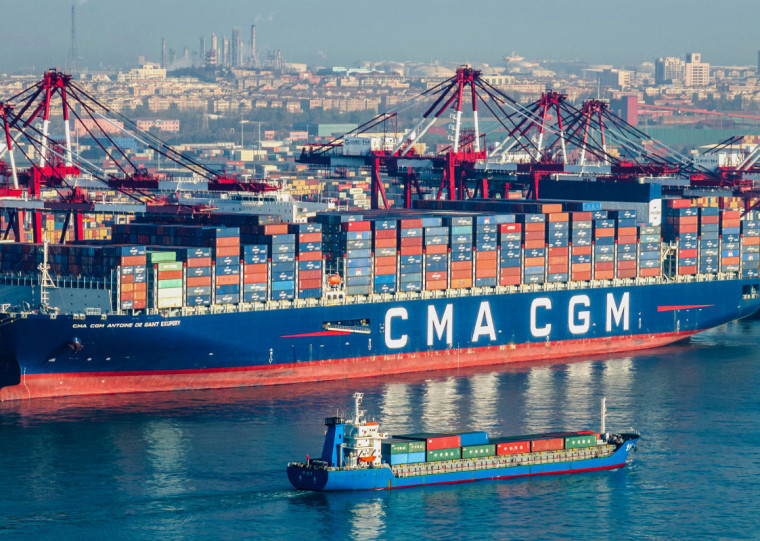 China tomará todas as contramedidas necessárias para proteger os direitos e interesses legítimos do país