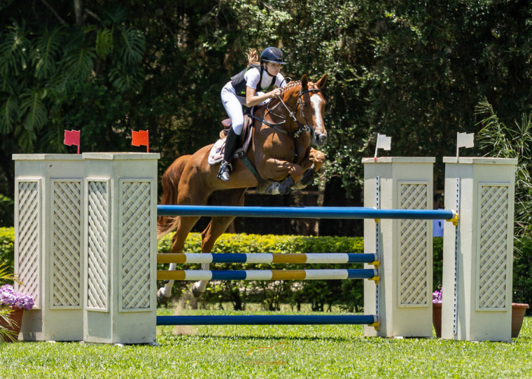 evento reuniu 97 competidoras de todo o País, na sede da Sociedade Hípica Porto Alegrense