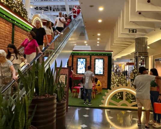 Natal em shoppings tem sorteios de carros, viagens, imóveis a vales-compras