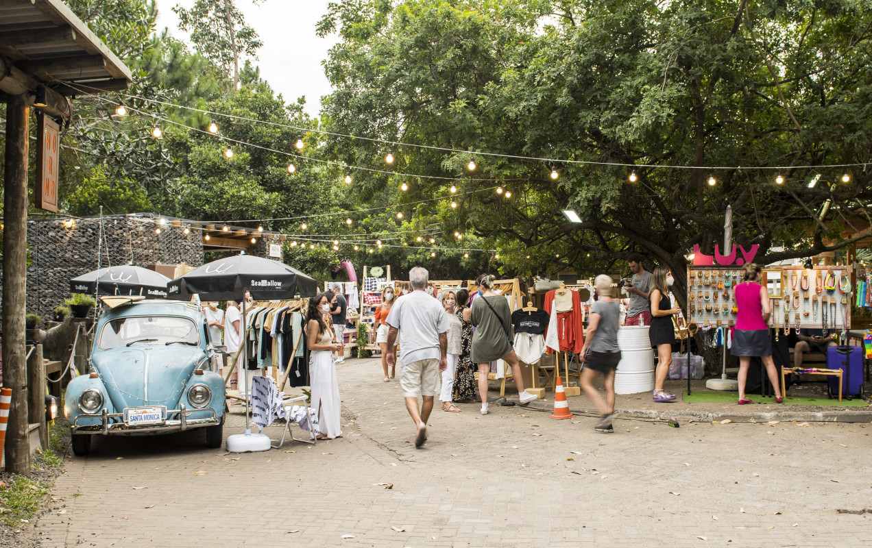 O bairro comercial tem a Le March&eacute; Chic, feirinha com marcas autorais que acontece nos fins de semana | DUDU CONTURSI/DIVULGA&Ccedil;&Atilde;O/JC