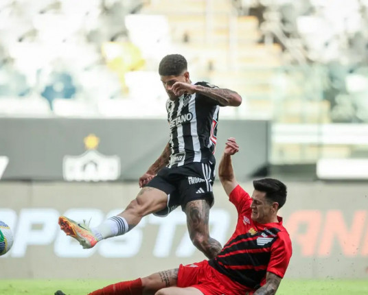 Após 13 anos, Athletico-PR volta a ser rebaixado para a Série B no ano do seu centenário