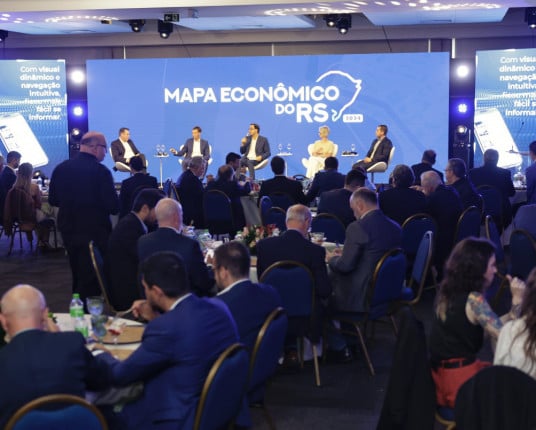 Segunda temporada do Mapa Econômico é concluída com painel em Porto Alegre