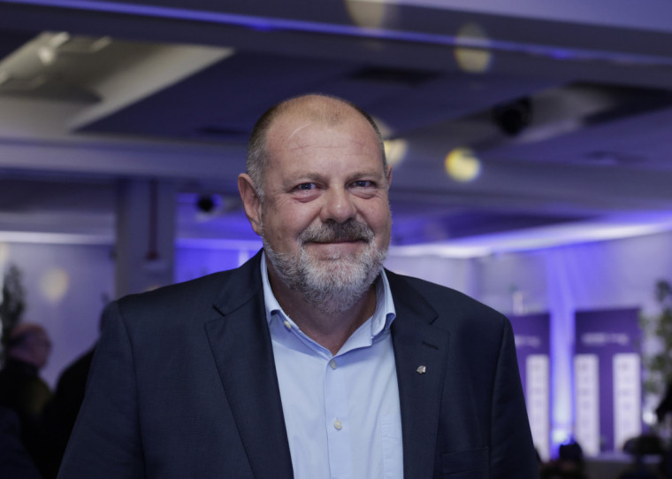 Sincodiv-RS, presidido por Jefferson Fürstenau, representa 700 concessionárias