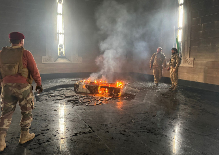 Ataque ocorreu na cidade de Qardaha, onde o ditador nasceu