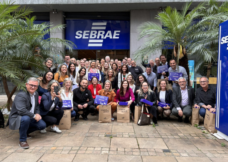 Comitiva recebeu orientações em encontro no Sebrae-RS sobre o que vai rolar na NRF 2025 