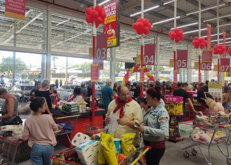 Atacarejos (cash & carry) foram destaque, para compras de campanhas com desconto