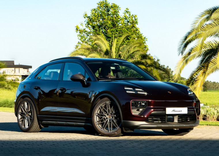 Carro pode ser equipado com eixo traseiro direcionável em ângulo máximo de cinco graus