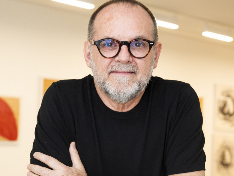 Edgar Powarczuk, jornalista e autor do livro Eu-negócio: ferramentas para empreender no mercado existencial Foto: ANDRÉA GRAIZ/DIVULGAÇÃO/JC