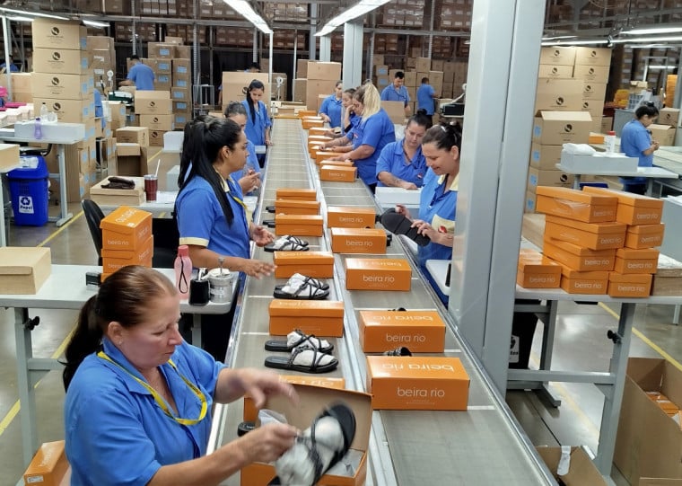 Fábrica da Calçados Beira Rio, em Sapiranga, produz sete marcas; capacidade deve ser ampliada