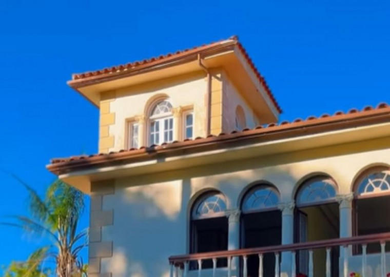 O antigo sobrado pertencente ao conde Francisco Bianchini foi cedido à comunidade e foi aberto ao público em solenidade no dia 15 de novembro