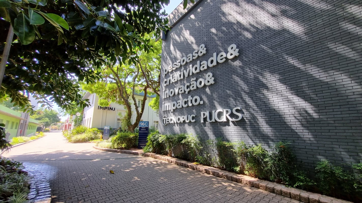 Tecnopuc, que recebe cerca de 6,5 mil pessoas a cada semana, abriga um número relevante de empresas emergentes do segmento Tecnopuc, que recebe cerca de 6,5 mil pessoas a cada semana, abriga um número relevante de empresas emergentes do segmento