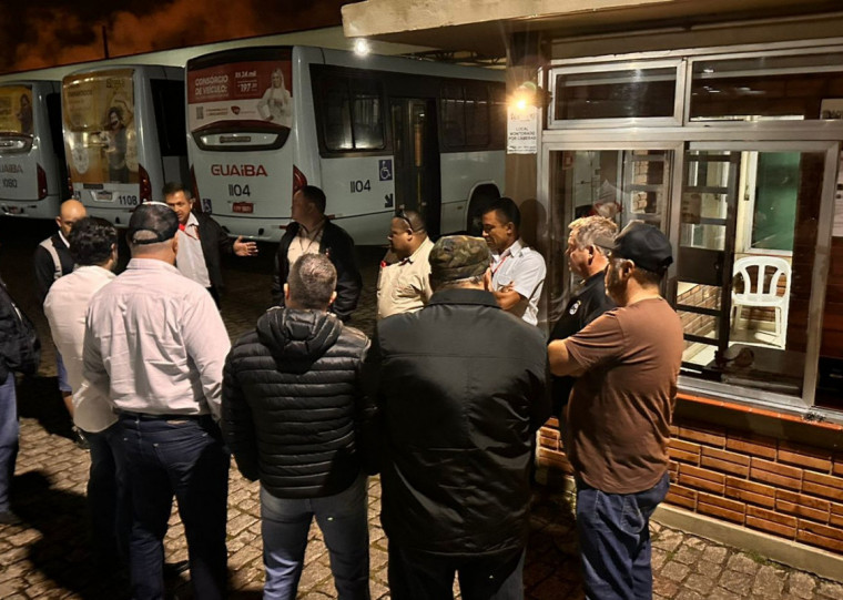 Greve atinge os ônibus de Viamão, Alvorada, Cachoeirinha, Eldorado do Sul, Canoas, Gravataí, Guaíba e Camaquã