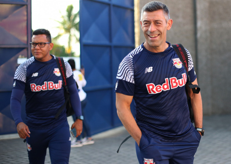 Caixinha está livre no mercado desde outubro, quando deixou o Bragantino