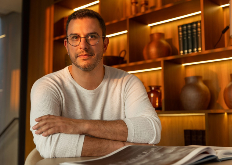 Empresário gaúcho é sócio da incorporadora e de iniciativas como o Kempinski Laje de Pedra, em Canela 