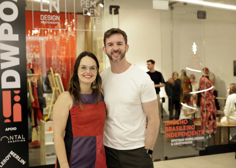 Camila Farina e Fabiano Salbego no Pontal Shopping