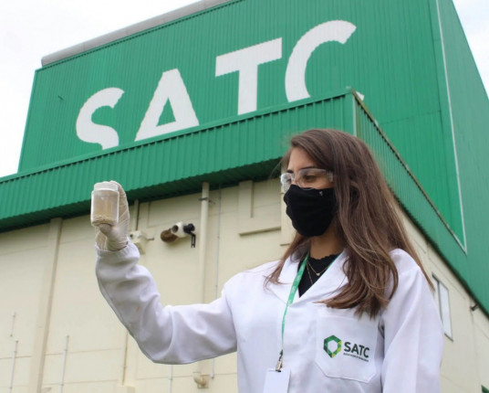 Pesquisas buscam amenizar impacto ambiental de usinas a carvão