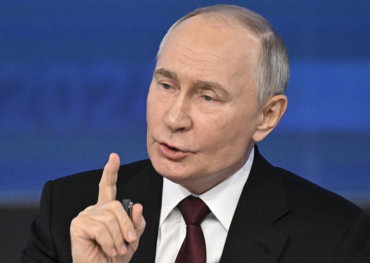 Meios de comunicação russos críticos ao governo Putin citaram falas de voluntários de que o apoio do Estado tem sido inadequado