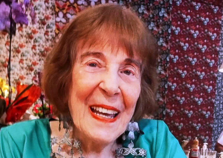 Zor&aacute;via Bettiol completou 89 anos com festa reunindo familiares e amigos esta semana