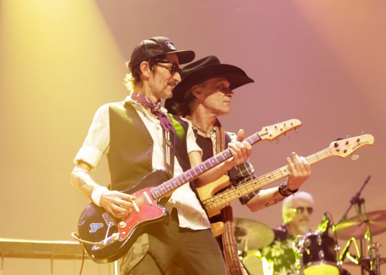 Show desta sexta-feira (24) resgata hits como Cachorro Louco e Ana Banana