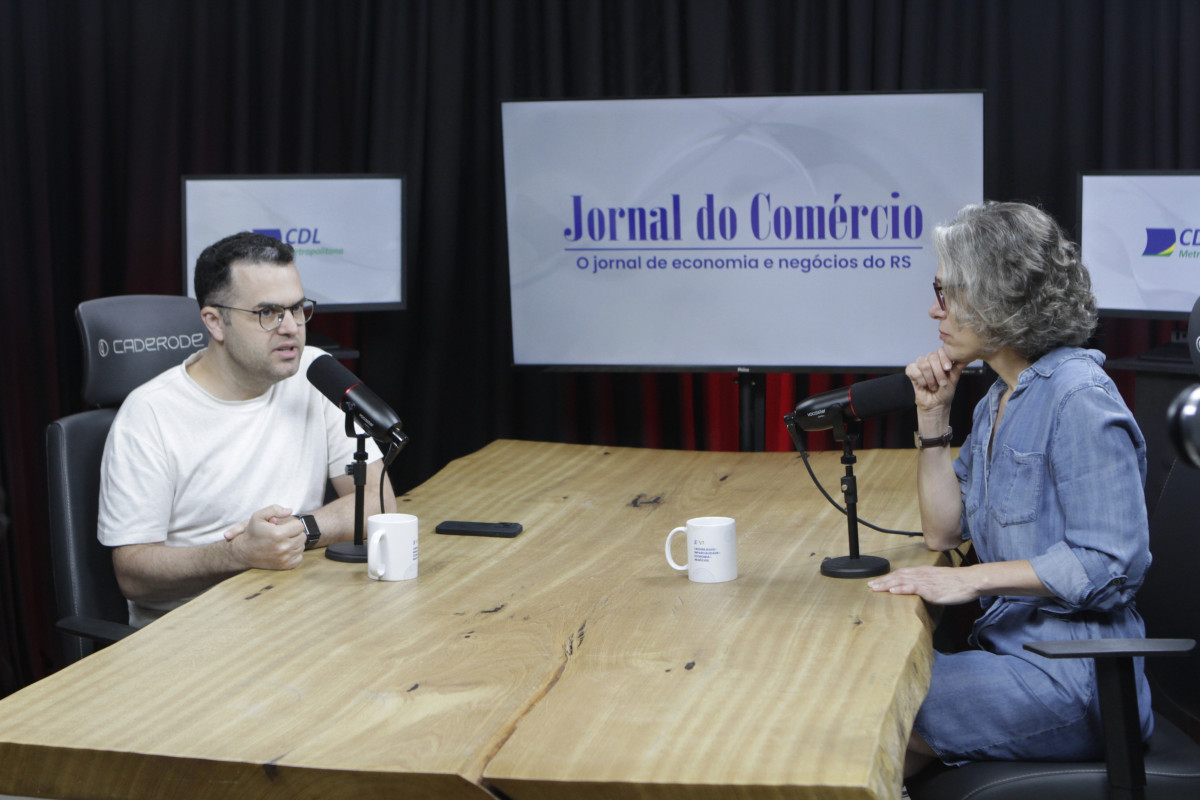 Luz explica que lojas em shopping estão menores e ganham mesas externas | andressa pufal/jc