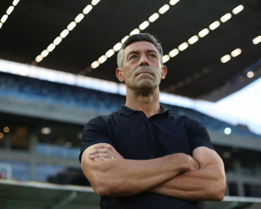 Grêmio encerra negociação com Pedro Caixinha e está de volta ao mercado