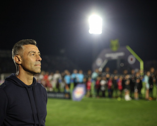 Após desacerto com o Grêmio, Pedro Caixinha é anunciado pelo Santos