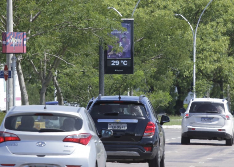 Sensação de abafamento seguirá na segunda metade do mês, mas chuva ocorrerá com mais frequência 